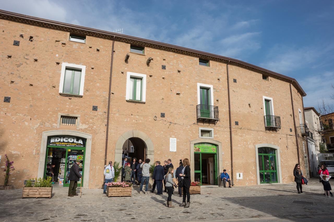 Residenza Palazzo Di Lorenzo Ceraso Extérieur photo